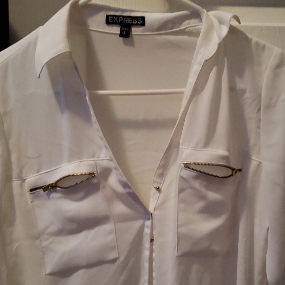 White long sleeve blouse